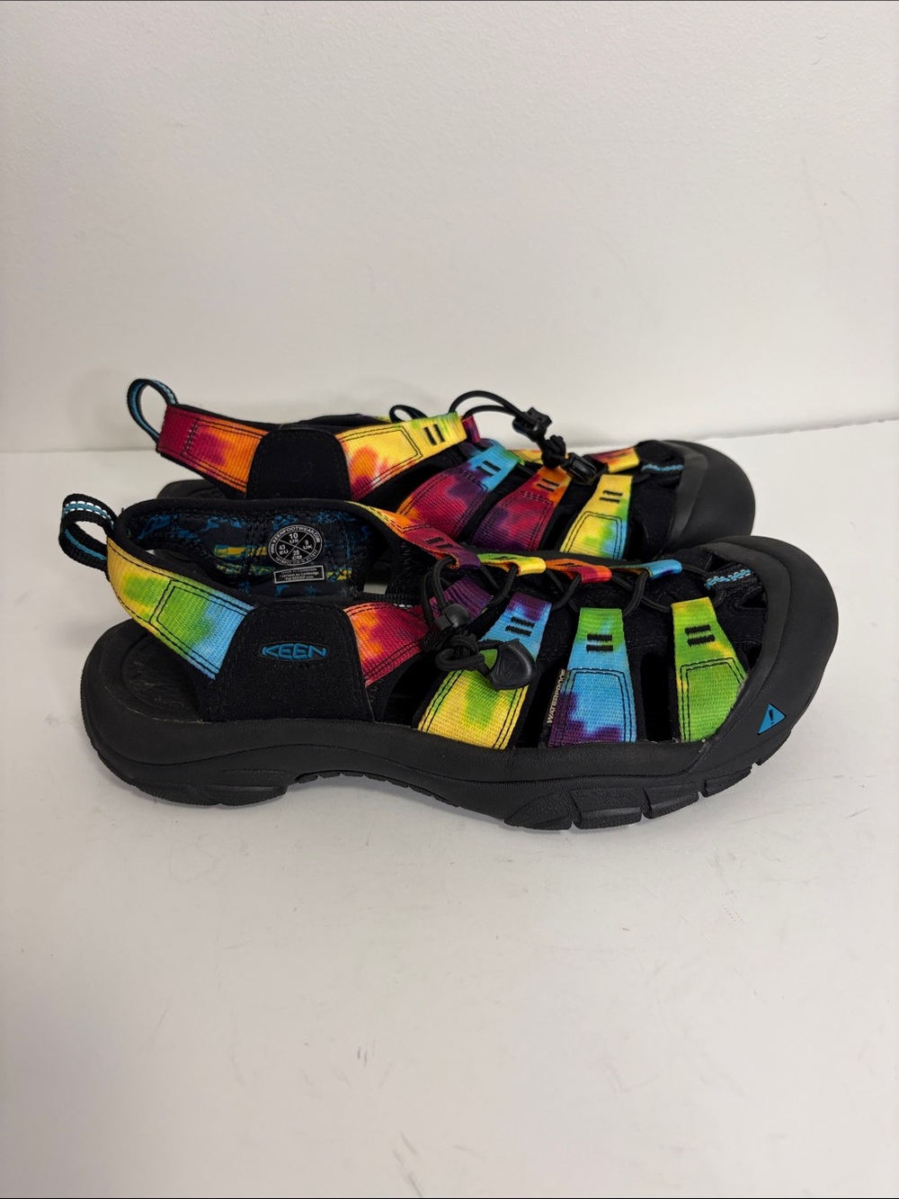 Keen Newport Sandals Mens US 10 Retro Tie Dye Rainbow Hiking Hybrid Outdoor